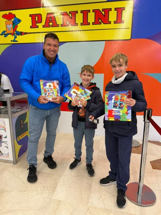 Panini y Fancity presentan los stands de figuritas del Mundial en shoppings de Buenos Aires